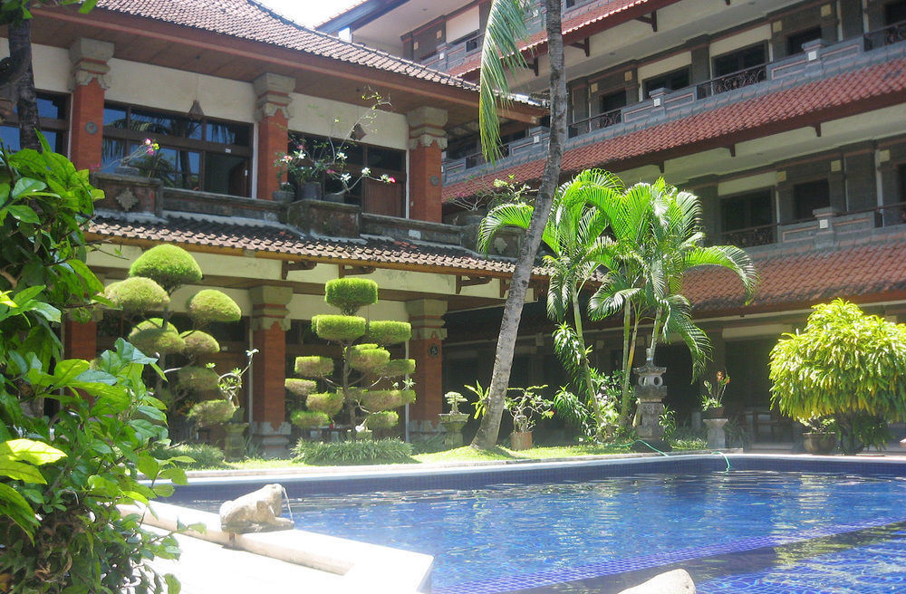 Hotel Puri Tanah Lot Kuta Lombok Kültér fotó